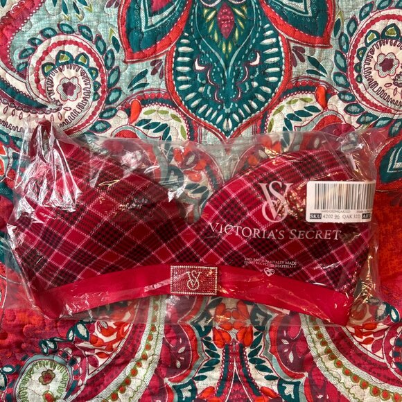 Victoria Secret Shine Patch Lightly Lined Wireless Bra - Picture 3 of 4